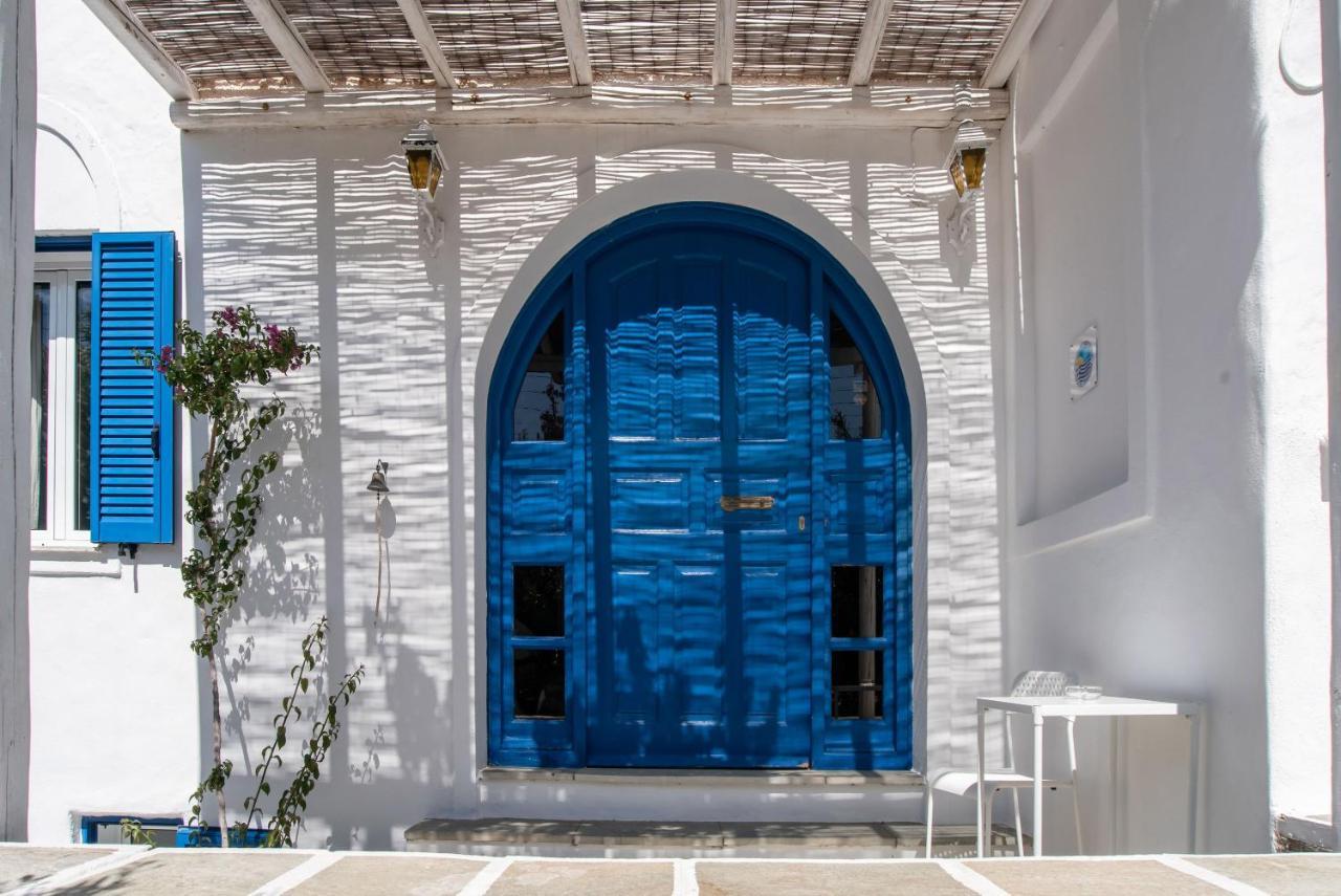 Livadia Seaside Studios 10 ปาริเกีย ภายนอก รูปภาพ